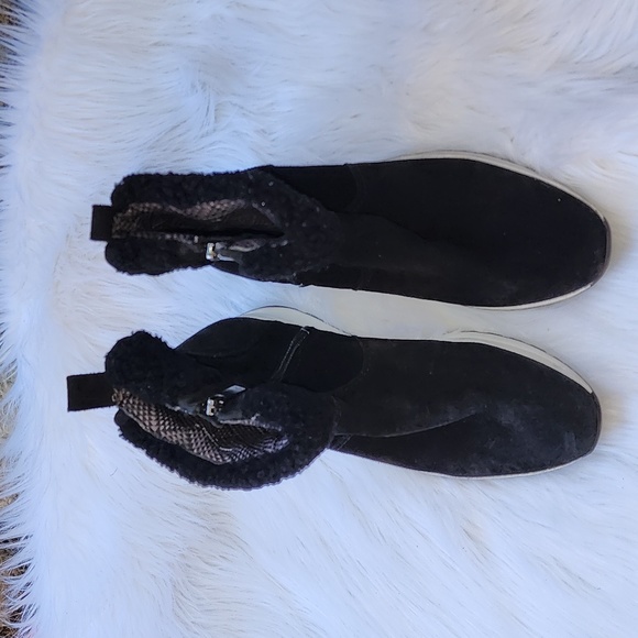 Aquatalia Bev Weatherproof Black Suede Shearling Cuff Sneaker Boots Size 9.5 - Picture 2 of 5